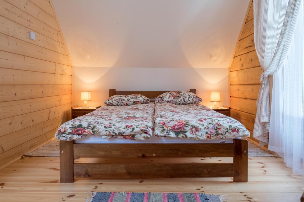 Miodowa Kolonia Bed & Breakfast Bialowieza Luaran gambar