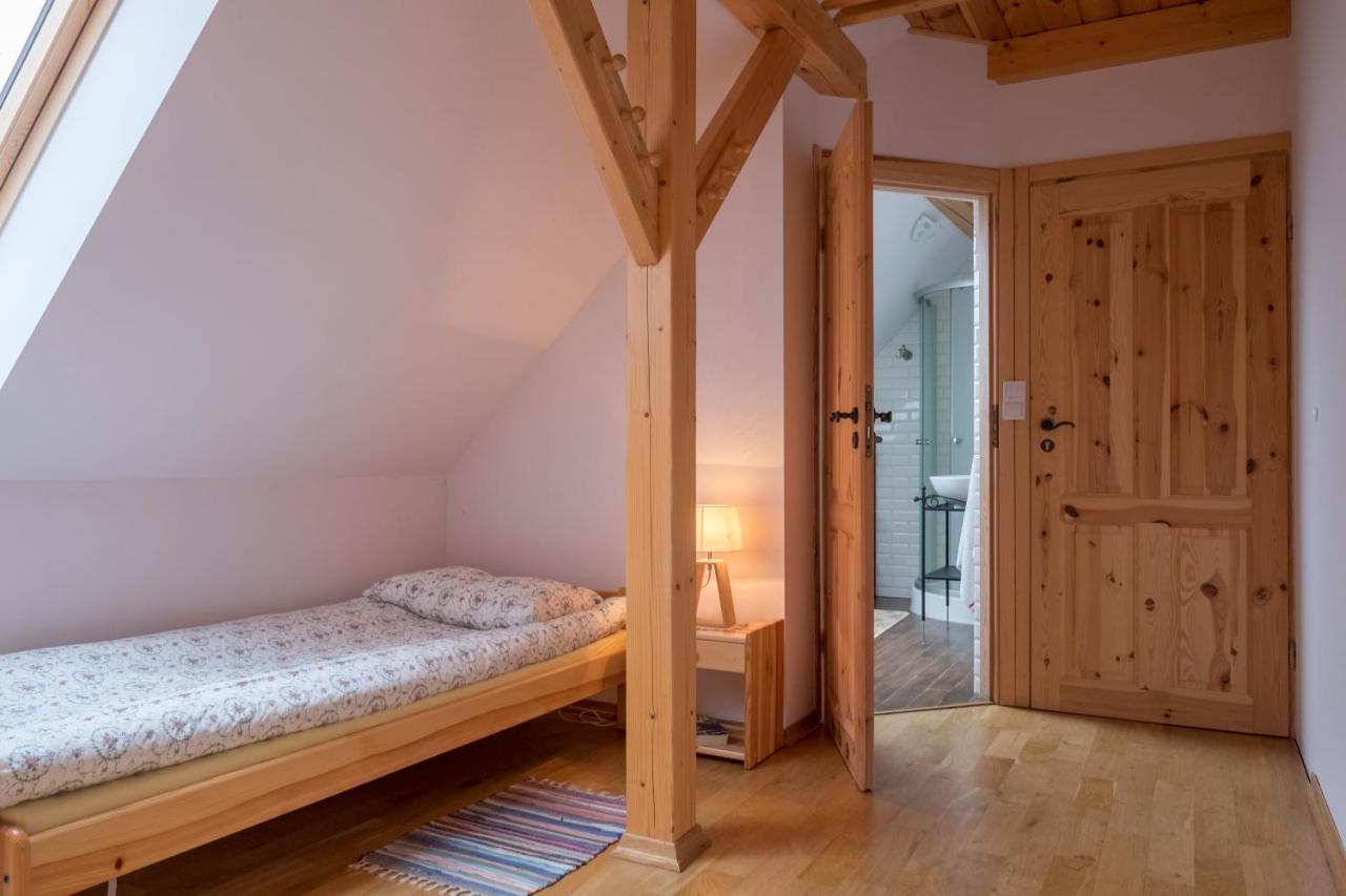 Miodowa Kolonia Bed & Breakfast Bialowieza Luaran gambar