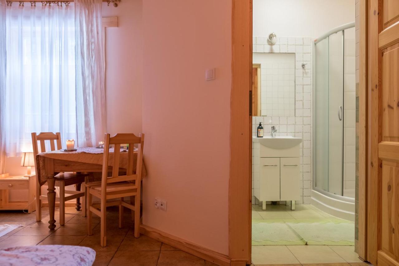 Miodowa Kolonia Bed & Breakfast Bialowieza Luaran gambar